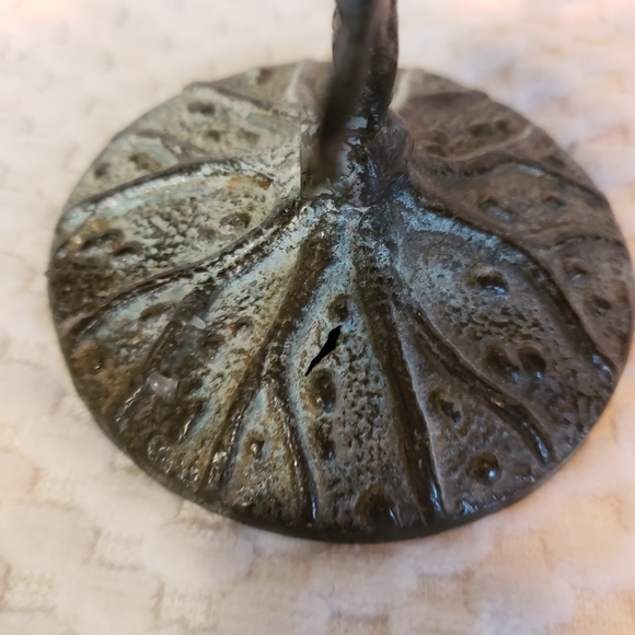 Heavy metal candle holder - Picture 4 of 6